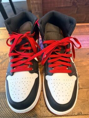 Nike High-Top Sneakers in Black, White & Red